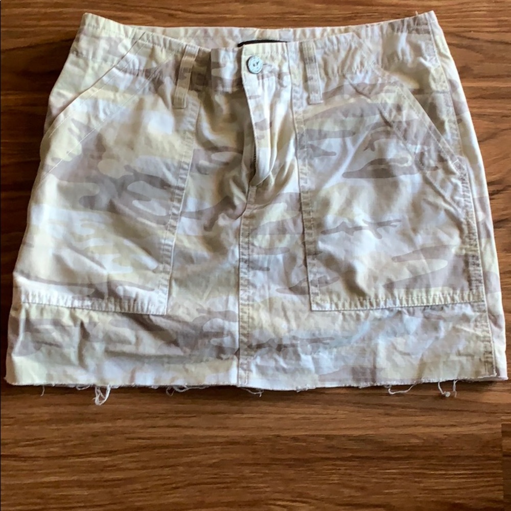 Camo skirt